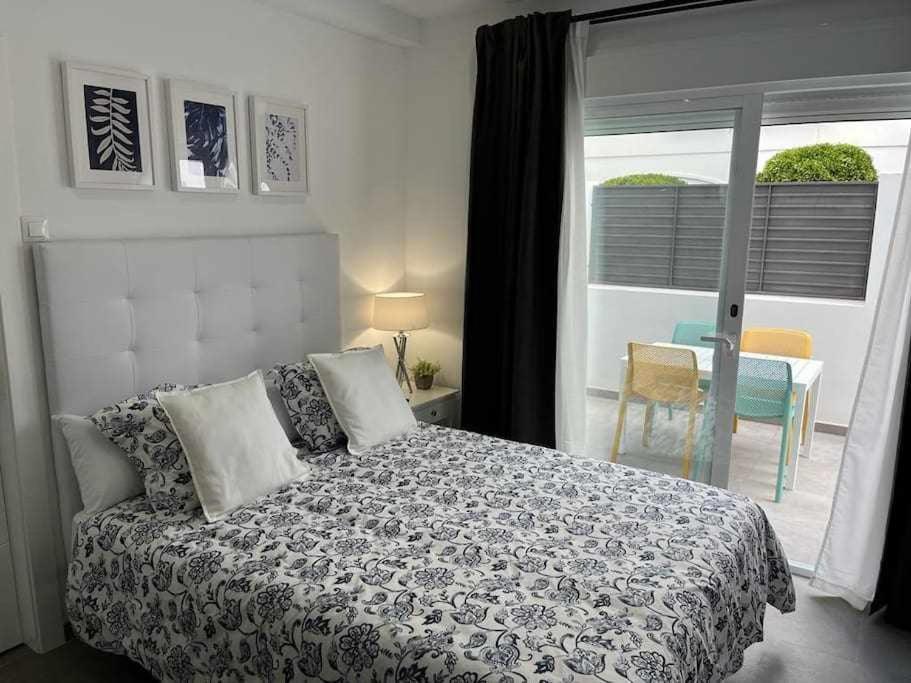 XVIII B Suite Apartamentos Morales & Arnal Ronda Luaran gambar